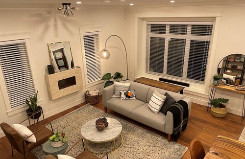 West Side House | Modern West Side 3 Bedroom Duplex