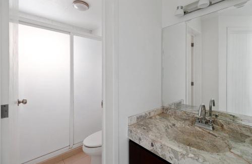 Desarrollo San Pablo Apartment | Moderna Suite Alberca Ubicadísima Av Bernardo Quintana 9A