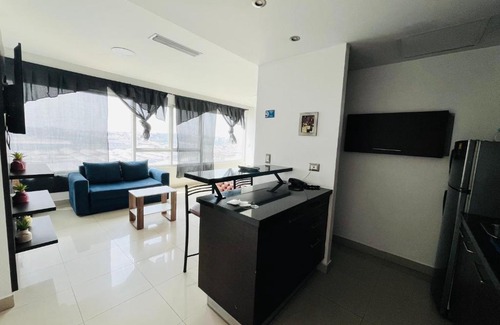 Guayaquil Apartment | Moderna Suite - Parqueo - Piscina - CitySuites 1204