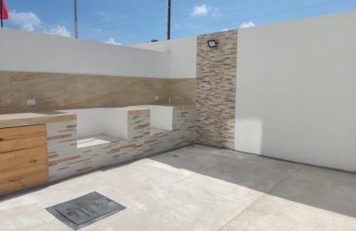 Playa del Carmen House | Moderna Villa 3 pisos condominio Playa del Carmen