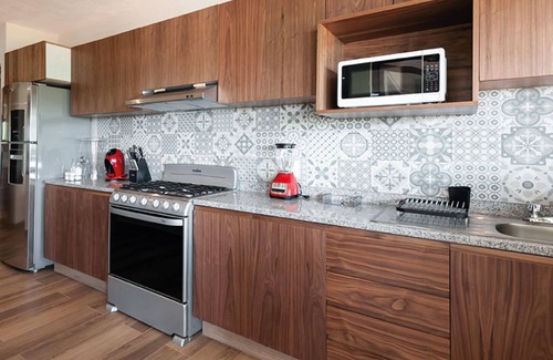 Valle de Bravo Apartment | Moderna Villa con Hermosa Vista al Lago