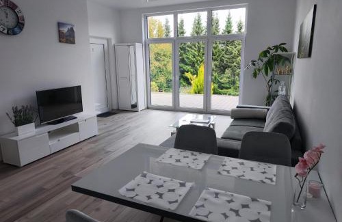 Drolshagen Apartment | Moderne 2-Zimmer-Ferienwohnung in zentraler, ruhiger Lage