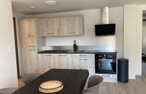 Bogeve Apartment | Moderne et Rénovés en 2023, au Coeur du Village