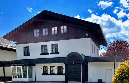 Thorl Apartment | Moderne Ferienwohnung Hubert Neuper im Zentrum von Bad Mitterndorf