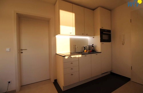 Neuensien Apartment | Moderne Ferienwohnung mit Malerischem Seeblick!
