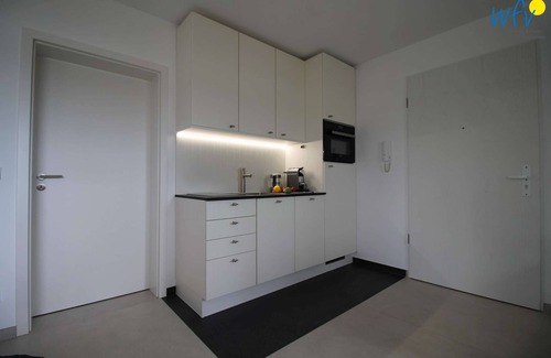 Neuensien Apartment | Moderne Ferienwohnung mit Malerischem Seeblick!