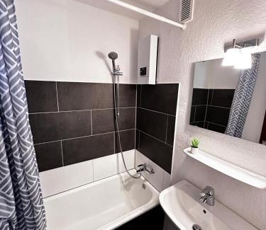 Kleve Apartment | Moderne Ferienwohnung Nr 3 in Kleve - sehr zentral gelegen