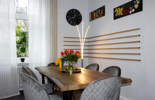 Barmen Apartment | Modernes 3 Zimmer Apartment !