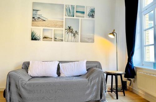 Old Town Apartment | Modernes Altstadtappartment Schulstraße - ABC356