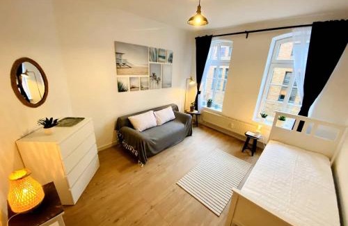 Old Town Apartment | Modernes Altstadtappartment Schulstraße - ABC356