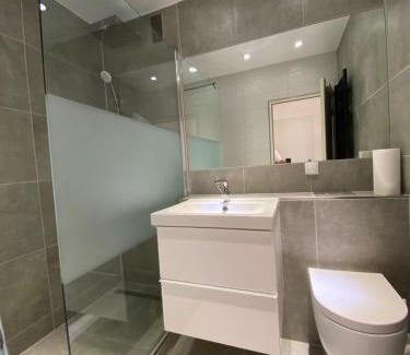 Hochheide Apartment | Modernes Apartment Duisburg Homberg