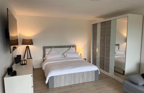 Buchenberg Apartment | Modernes Apartment mit 180° Bergblick