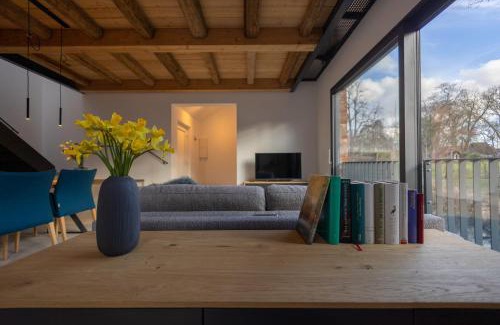 Hildesheim District Apartment | Modernes Ferien- und Messezimmer in idyllischer Lage