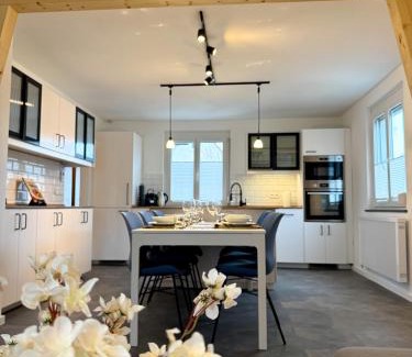 Boeblingen House | Modernes Ferienhaus Böblingen bis 8 Personen