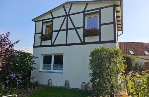 Kaegsdorf House | Modernes Ferienhaus mit Garten in Kägsdorf