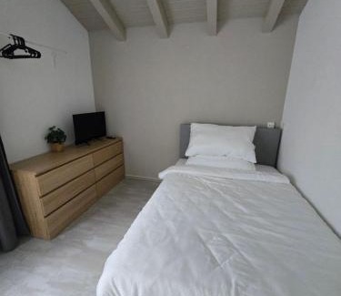 Bilten Apartment | Modernes Studio in Bilten