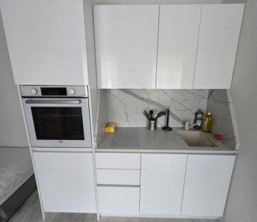 Bilten Apartment | Modernes Studio in Bilten