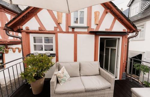 Ediger Apartment | Modernes Tiny House mit Sonnenterrasse