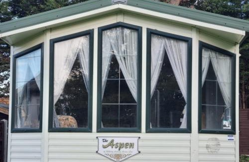 Cray Meadows Other | Modernised 3 Bedrooms Mobile Home