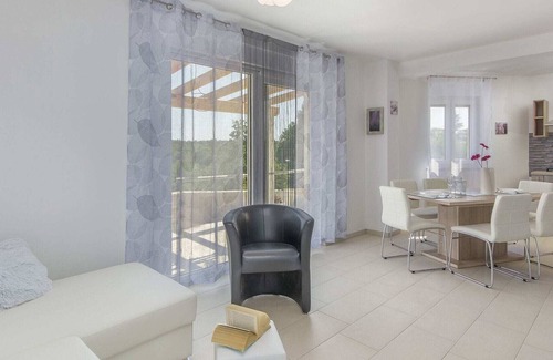 Matohanci Cottage | Modernly equipped holiday house near Rovinj with private pool for 6 people