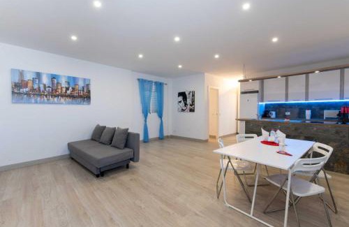 Fasnia Apartment | Moderno Apartamento para 6 con Piscina y BBQ