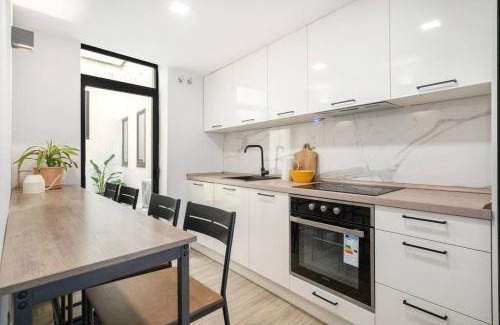Imperial Apartment | Moderno loft en Ronda de Segovia-1