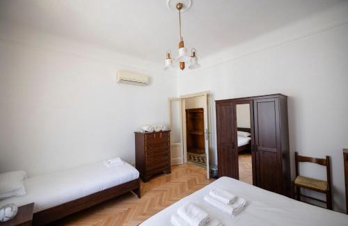 Zona Solari Apartment | Moderno Trilocale in Zona Navigli