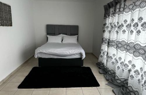 Germiston Apartment | Modest Cottage