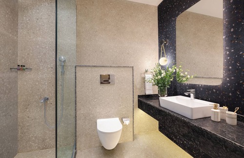 Sardhana Hotel | Modi Estate, Meerut - AM Hotel Kollection