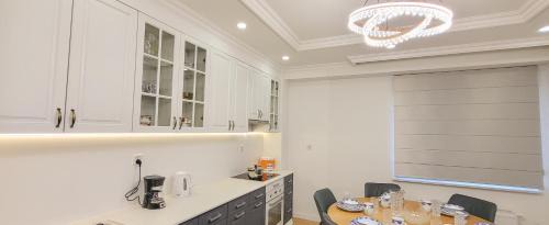 Sukhbaatar Apartment | Mogul Tower Apartment, UB center