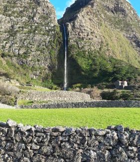 Lajes das Flores House | Moinho da Cascata