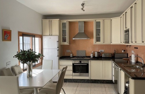 La Parata Villa | Mojacar, 2 mins walk to beach/restaurants, beautiful detached villa, own pool