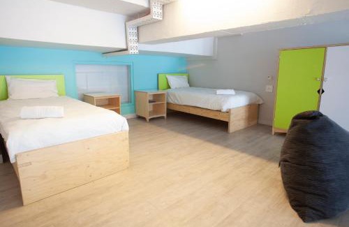 Sea Point Hotel | Mojo Hotel & Market