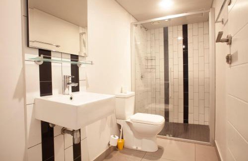 Sea Point Hotel | Mojo Hotel & Market