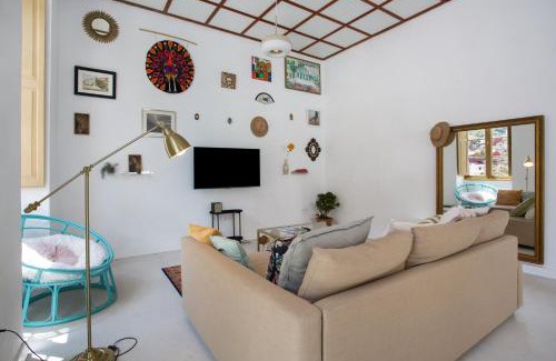 Santa Cruz de Tenerife House | Mojo Surf Igueste