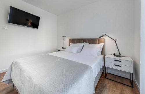 Mokosica Apartment | Mokos Modern Suite with Sea View and Jacuzzi