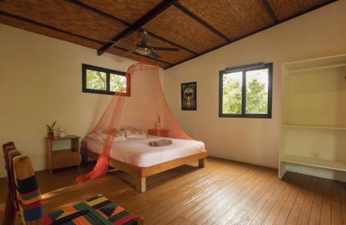 Popoyo Bed & Breakfast | Mola Mola Surf Popoyo