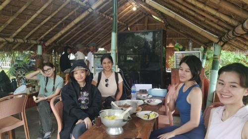 Nginamanu House | Molas Homestay