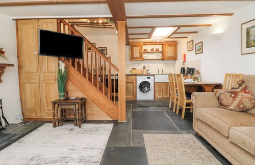 Henwood Cottage | MOLE COTTAGE, pet friendly, character holiday cottage in Upton Cross