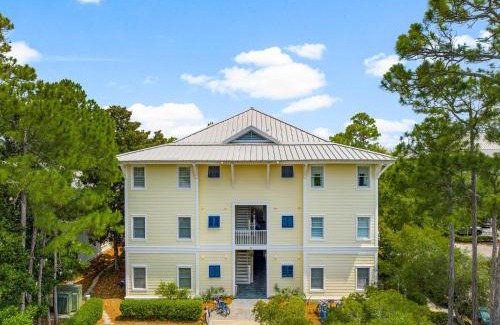 Watercolor House | Molly's Beach Haven