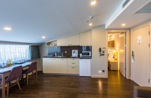 Mecidiyekoy Hotel | Molton Monapart Mecidiyekoy