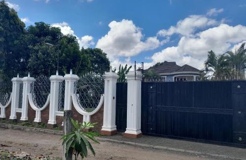 Arusha House | Momela Home