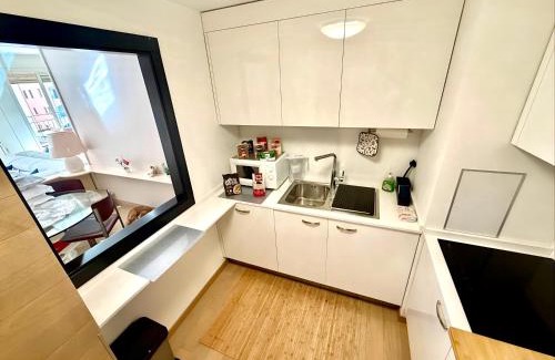 Fontvieille Apartment | Monaco, Fontvieille, elegant & quiet renovated apartment, with terrace & pool, 15min walk to Port Hercule