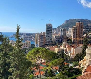 Roquebrune-Cap-Martin Apartment | Monaco One bedroom apartment with Panoramic sea view