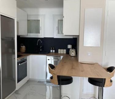 Roquebrune-Cap-Martin Apartment | Monaco One bedroom apartment with Panoramic sea view