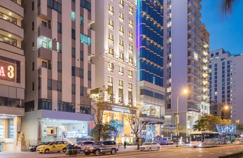 Son Tra Hotel | Monarque Hotel