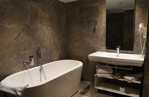Tirana Hotel | Mondial Hotel