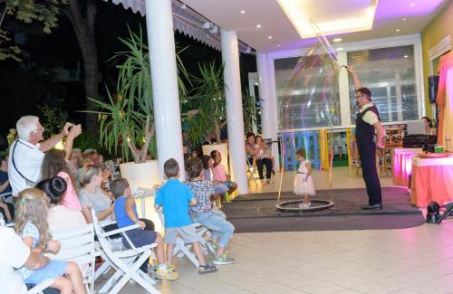 Pinarella Hotel | Mondial