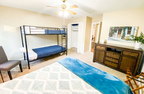Monett House | Monett Masterpiece: A Grand Stay in a Small Town