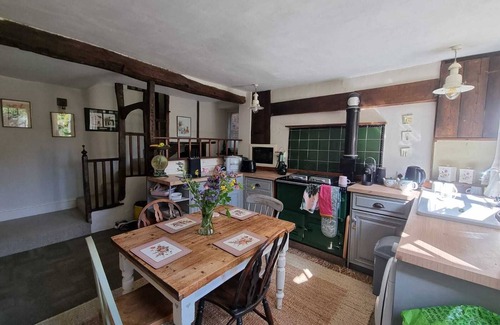 Petworth Cottage | Monk House - Historic Foundation Invites guests
